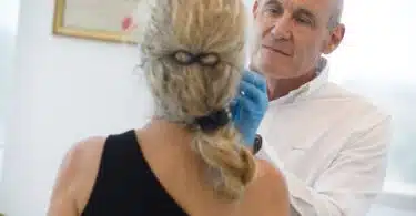 ד"ר צחי וידר